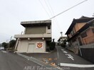 ローソン綾歌町栗熊西店(コンビニ)まで1300m トゥジュール・ヴェール　Ａ