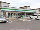 ファミリーマート高松屋島西町北店(コンビニ)まで124m セジュール屋島