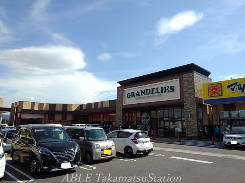 ＤＣＭダイキ飯山店(電気量販店/ホームセンター)まで1300m エイトパル　Ａ