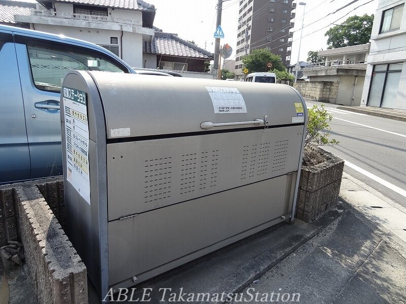 ゴミ置き場 レオネクストクラインガルテン