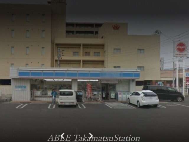 ローソン高松木太６区店(コンビニ)まで384m バリュージュＭ