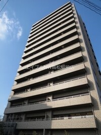 ロイヤルガーデン栗林公園東