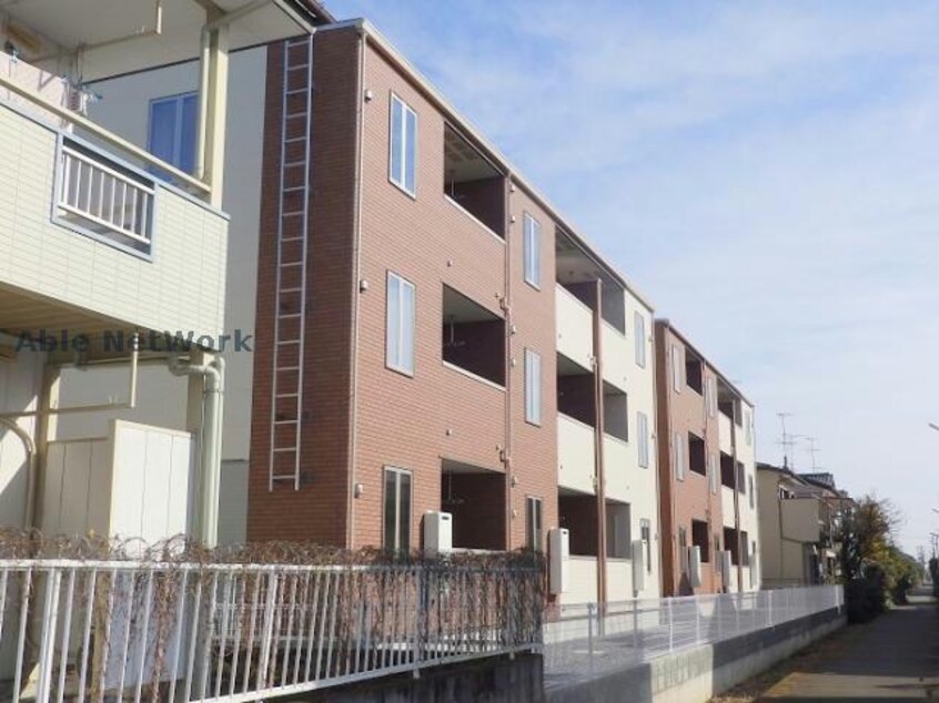  ルミエール　マンションⅢ