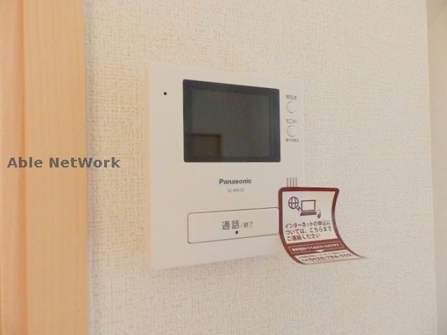  レフィナード