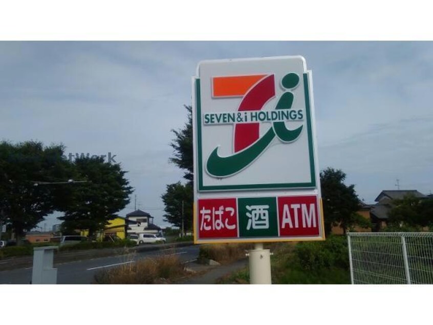 セブンイレブン加須道地店(コンビニ)まで1011m アーバンレジデンス・イースト