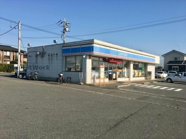 ローソン大利根北大桑店(コンビニ)まで823m アドバンス