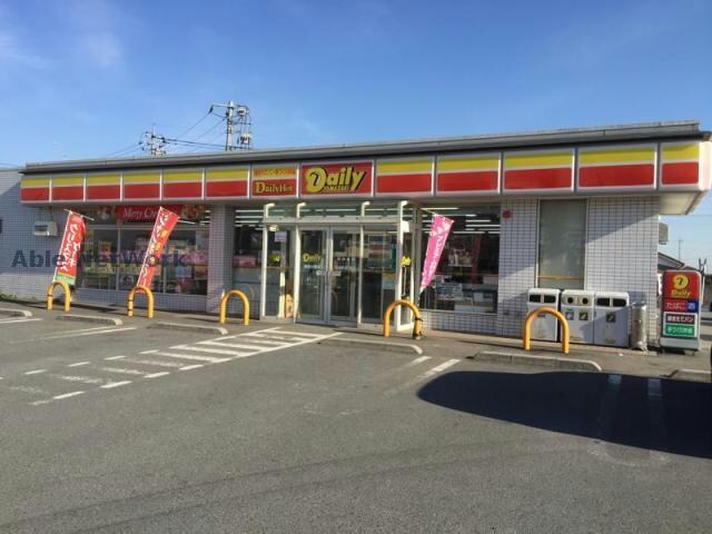 デイリーヤマザキ明和川俣店(コンビニ)まで606m プラウドパークス