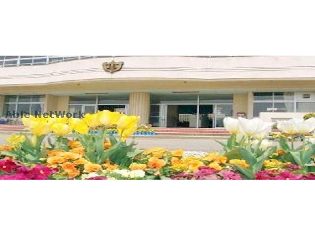 羽生市立須影小学校(小学校)まで1196m プリュジュールⅡ