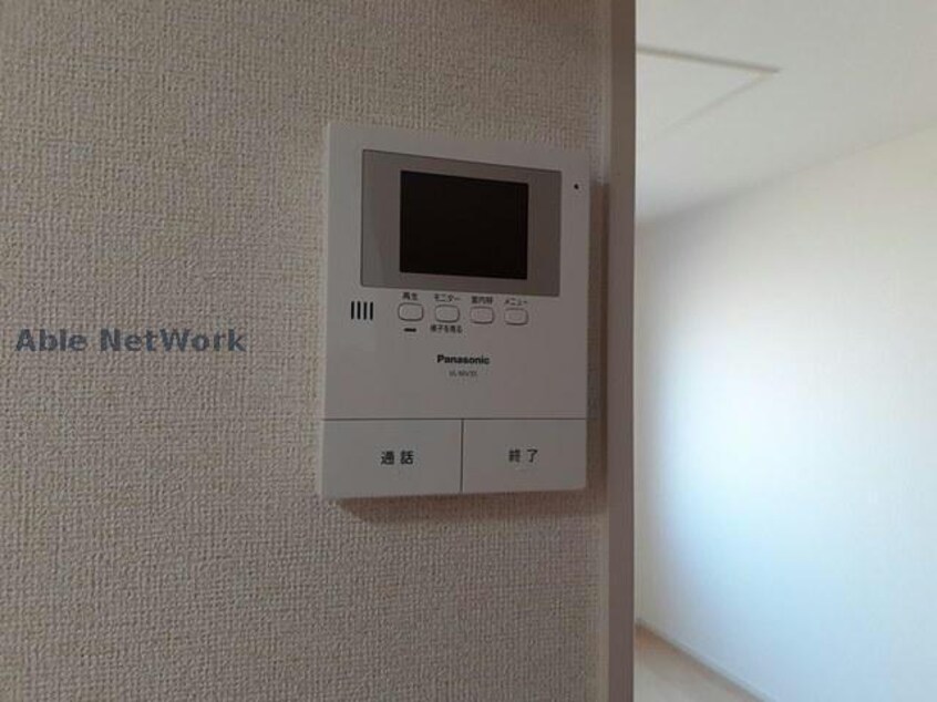  コスモス　ストリート