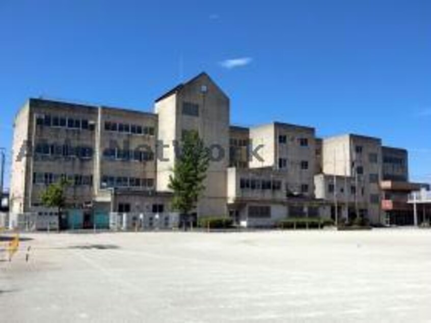 久喜市立栗橋小学校(小学校)まで687m プラシードⅠ番館