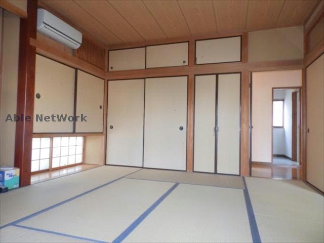  南羽生武井貸家