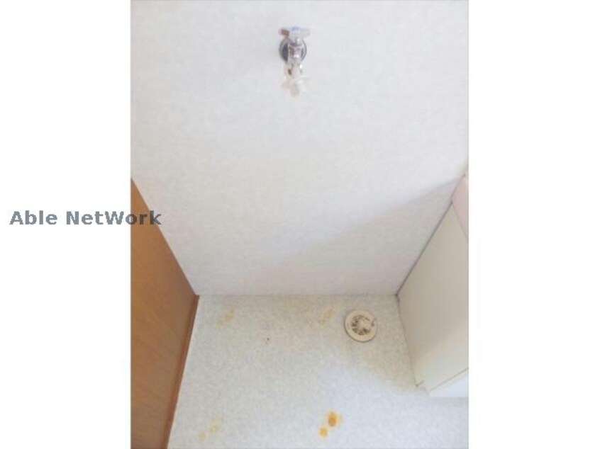  南羽生武井貸家