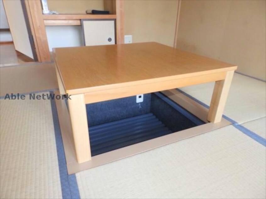  南羽生武井貸家