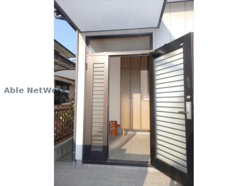  南羽生武井貸家