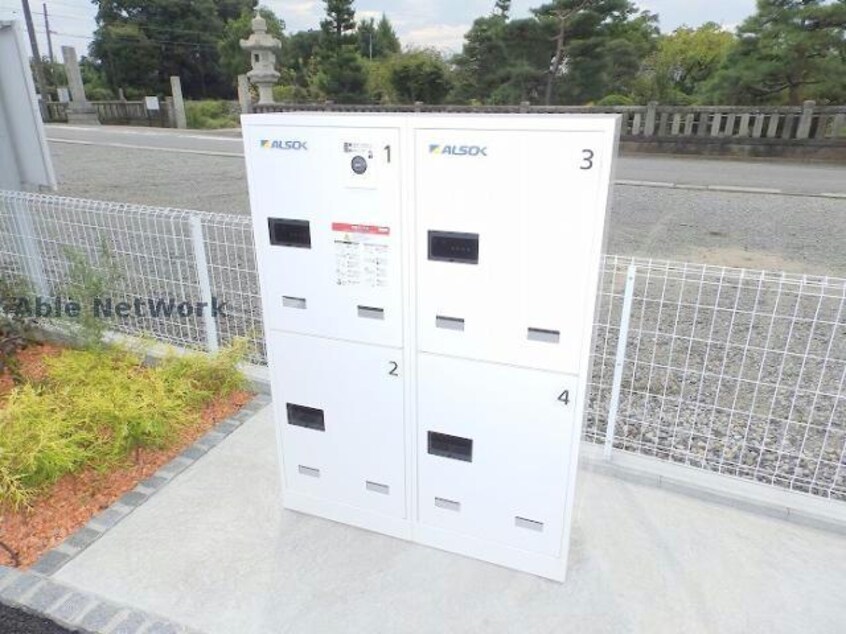  ブライトアンジュ・クロシェット