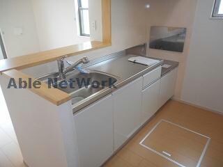  サニー・スクエア