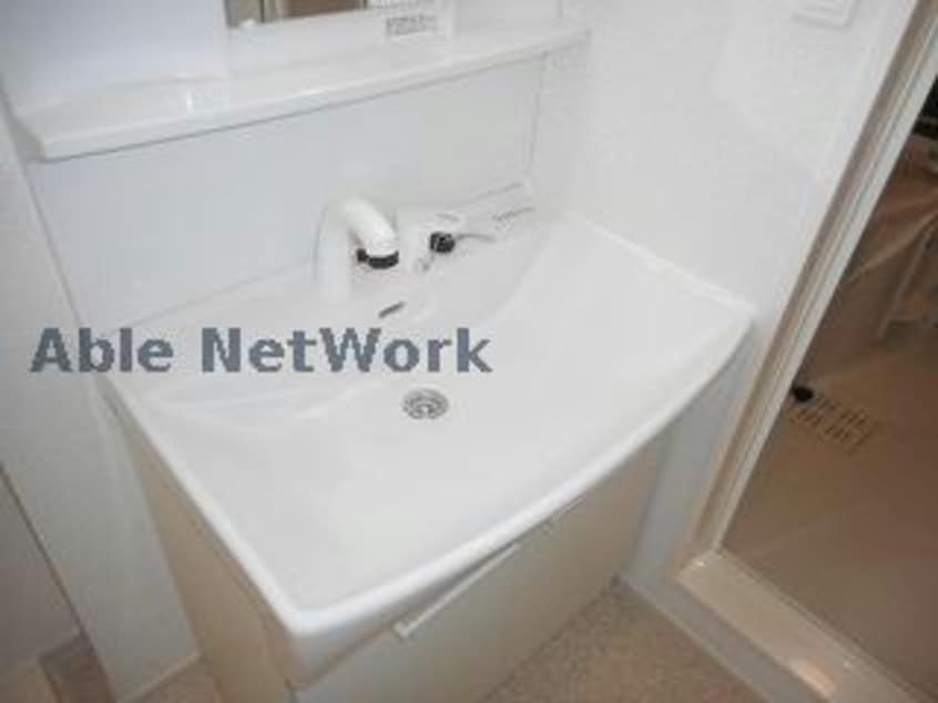  サニー・スクエア