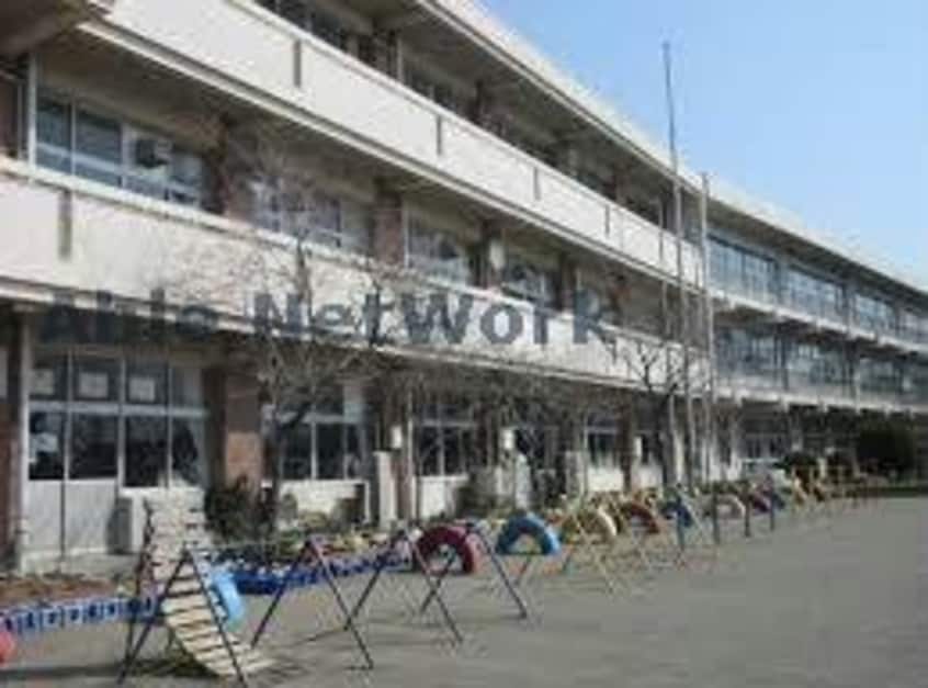 久喜市立菖蒲小学校(小学校)まで395m リヴィエール