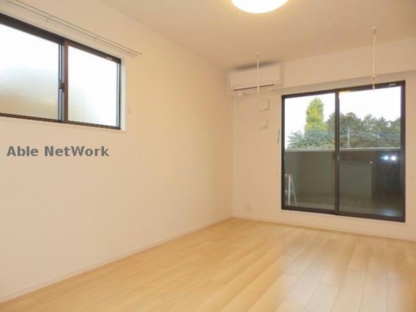  サニー・フィールド