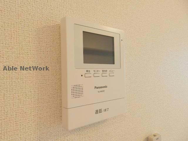 類似タイプ サニー・フィールド