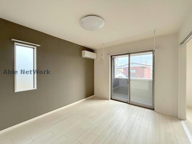 同モデル Ｓ－ペニンシュラ