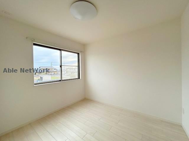 同モデル Ｓ－ペニンシュラ