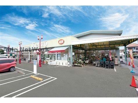 スーパーケンゾーKAZOケンゾー店(スーパー)まで343m リバーハイツ