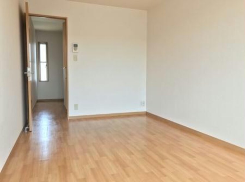 居室 東北本線<宇都宮線>/岡本駅 徒歩36分 1-2階 築16年