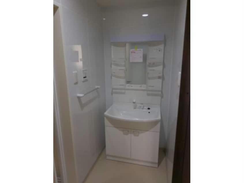 洗面所・脱衣所 東北本線<宇都宮線>/宇都宮駅 徒歩12分 3階 築8年