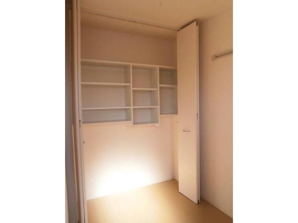 収納 アメージングエステート