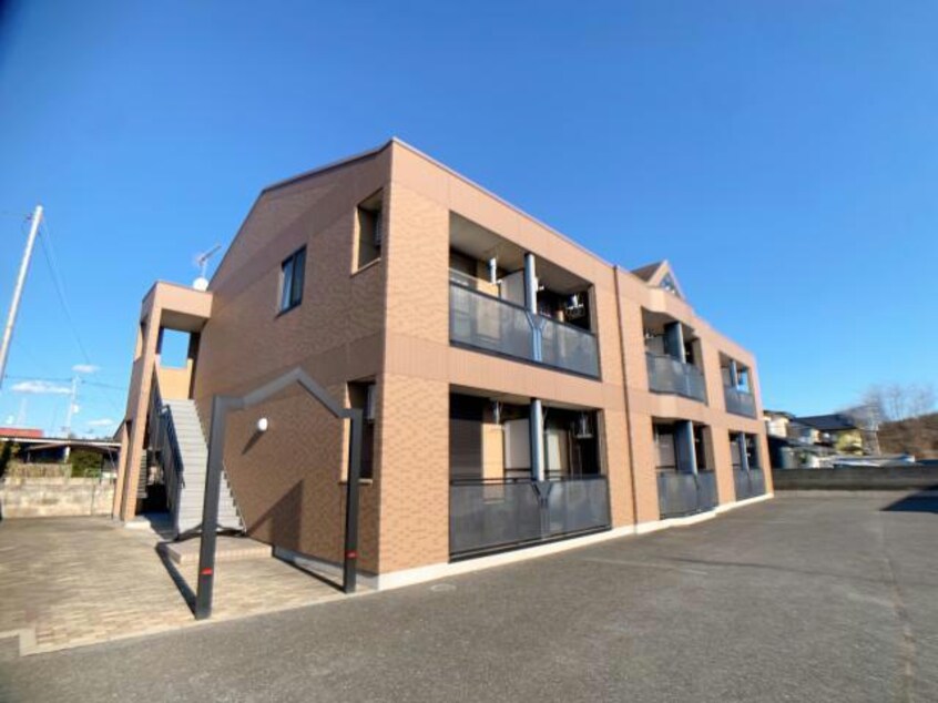  東北本線<宇都宮線>/宇都宮駅 車移動　18分7.6km 1階 築16年