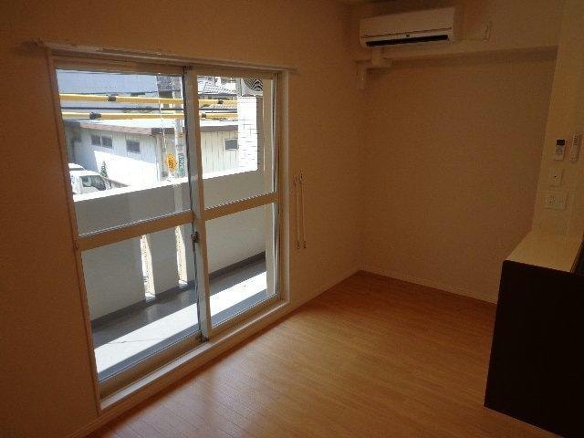 リビング・ダイニング イーストヒルズ宿郷