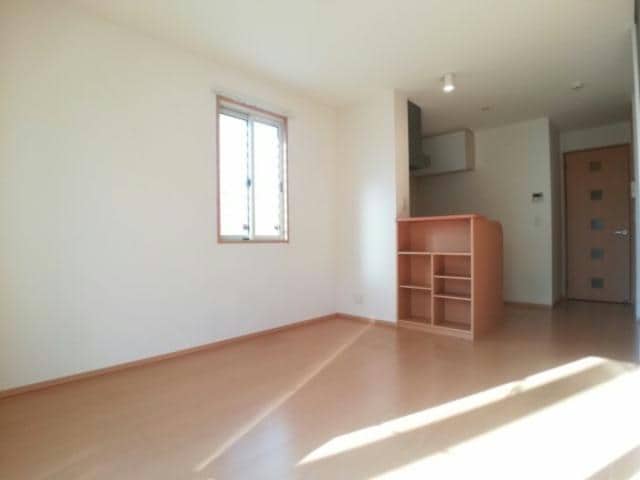 リビング・ダイニング 東北本線<宇都宮線>/宇都宮駅 徒歩99分 1階 築16年