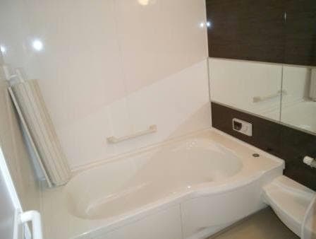 バス／シャワールーム等 東北本線<宇都宮線>/岡本駅 徒歩6分 2階 築15年