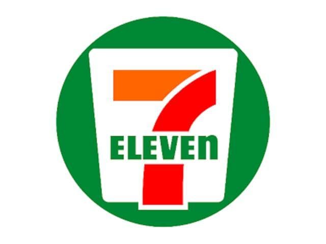 セブンイレブン宇都宮駒生運動公園前店(コンビニ)まで839m プリンスエドワード