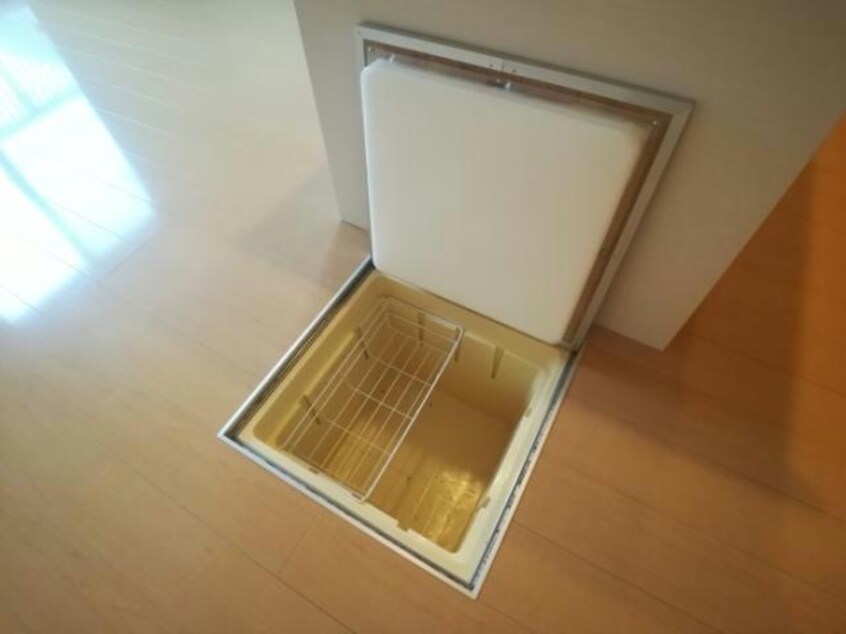 収納 アンソレイエ・オリオン