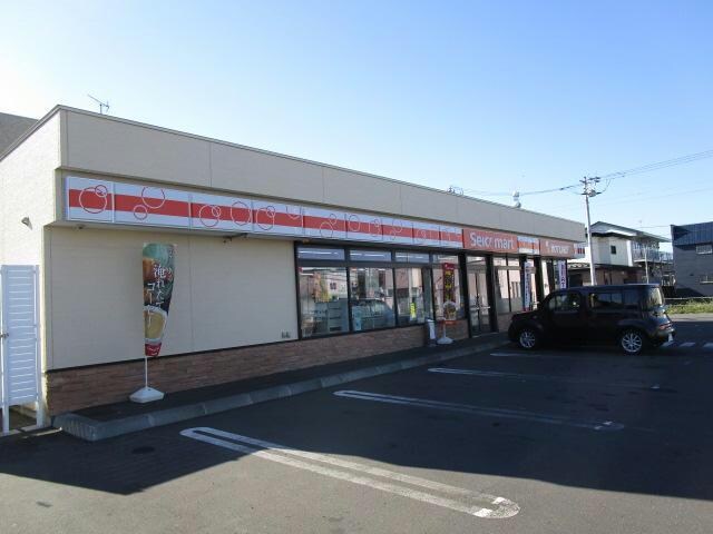 セイコーマート苫小牧日吉町1丁目店(コンビニ)まで1646m プレシャスビレッジⅢ