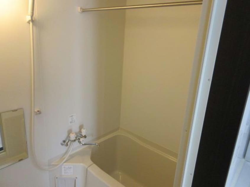  ハイツたかおⅪ