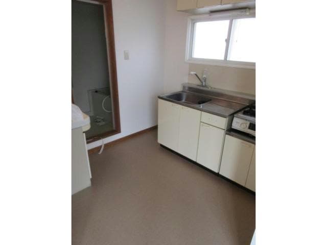  ロイヤルハイツ