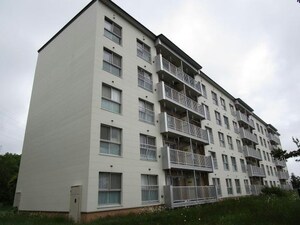 グランドール高丘B