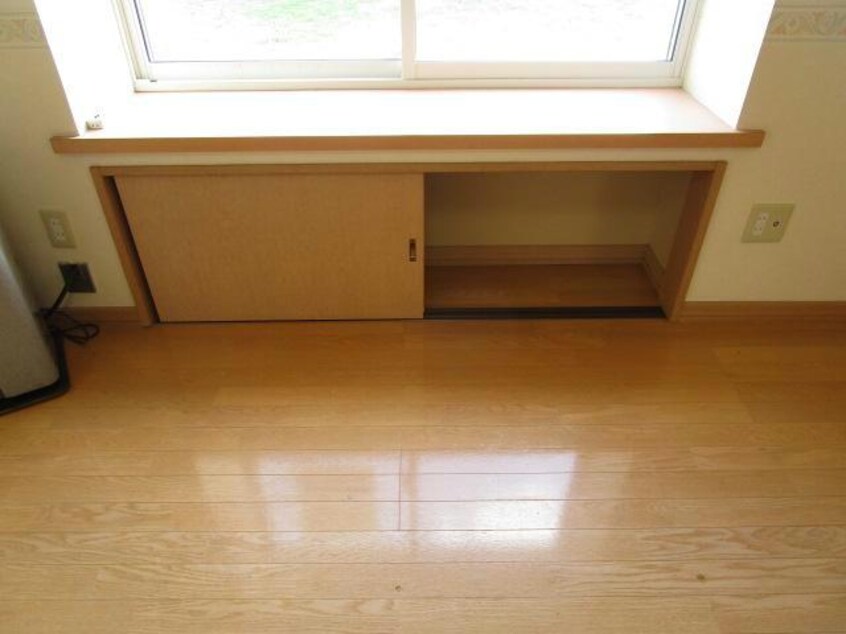  リヴァージュ２３