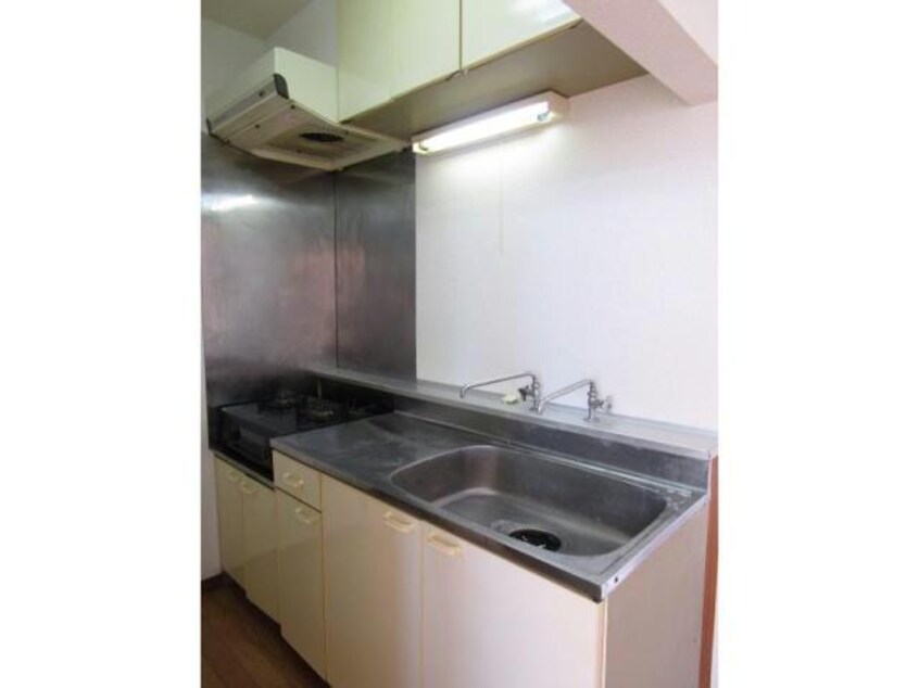  プチハウスピエロコッチ