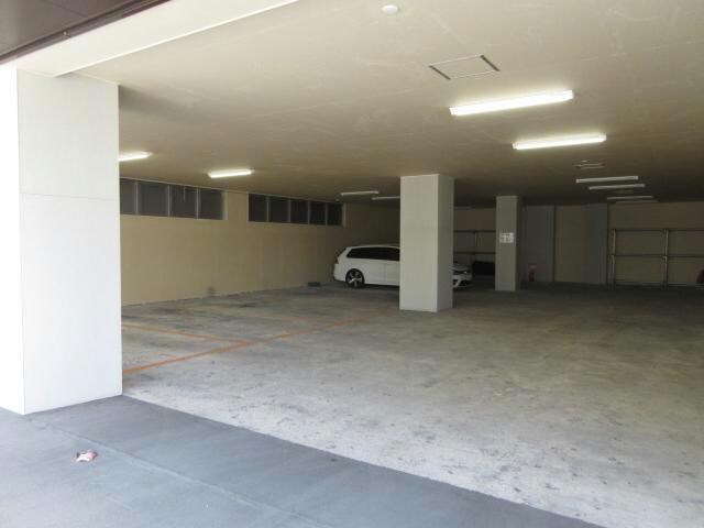  エルフィーネ本町