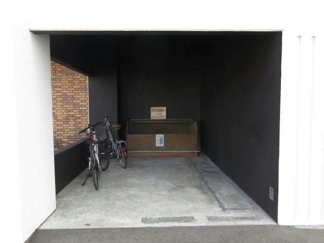  エルフィーネ本町