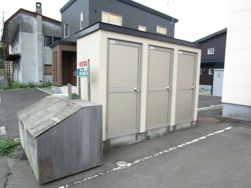  メゾンイブー