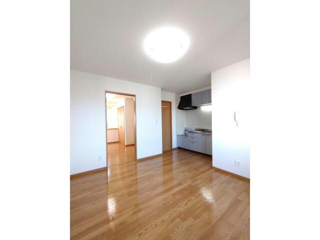  ルミエール四季