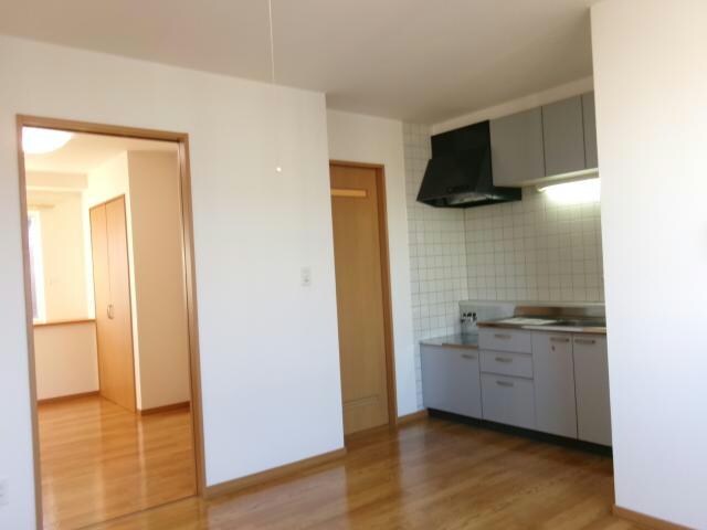  ルミエール四季