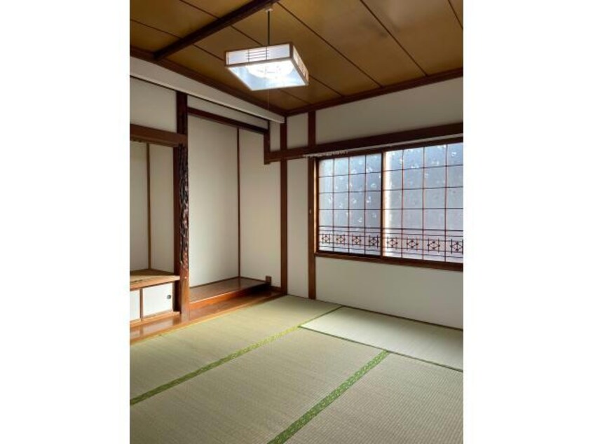  北光町4丁目戸建（4SLDK)