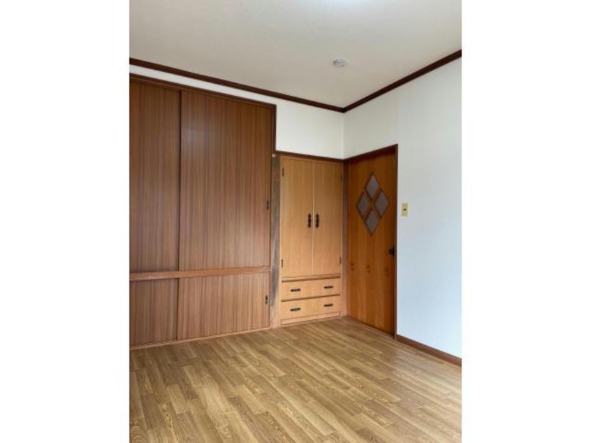  北光町4丁目戸建（4SLDK)