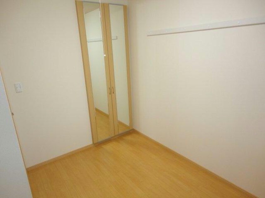  エルアール（熊谷市籠原南）